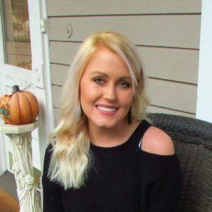 Meet your Posher, Constance